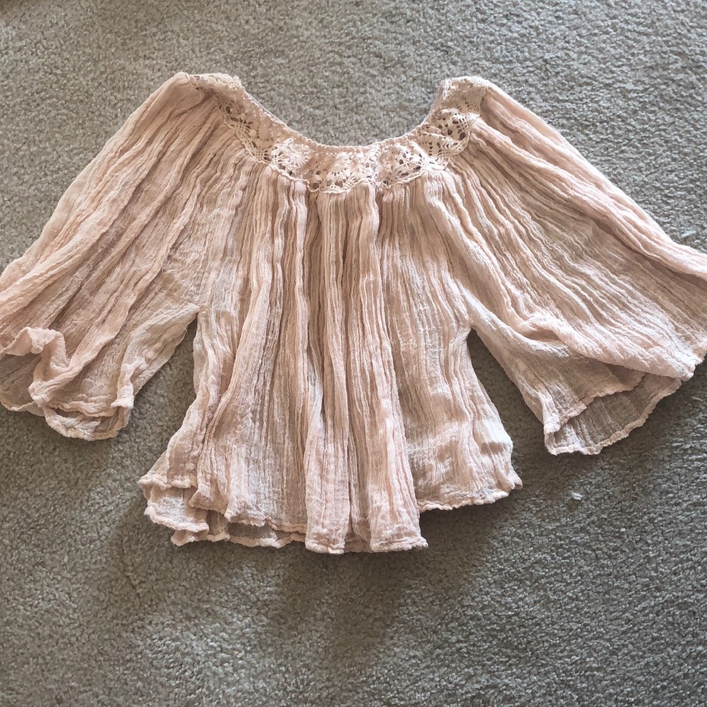 NWT super cute light pink off the shoulder top